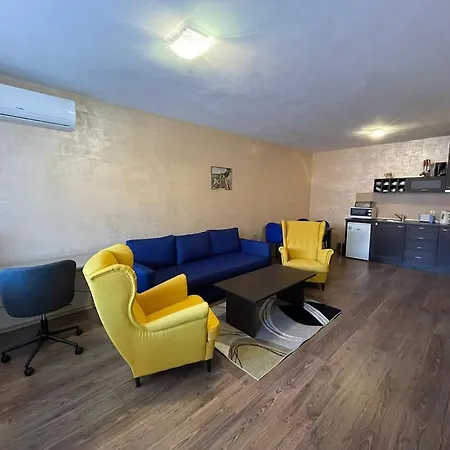 Apartament Royal Towers George *